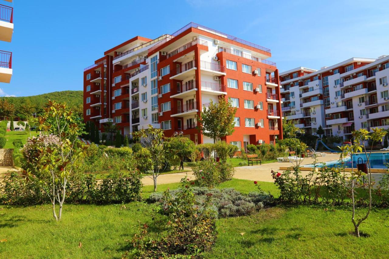 סבטי ולאס Fort Noks - Menada Apartments מראה חיצוני תמונה