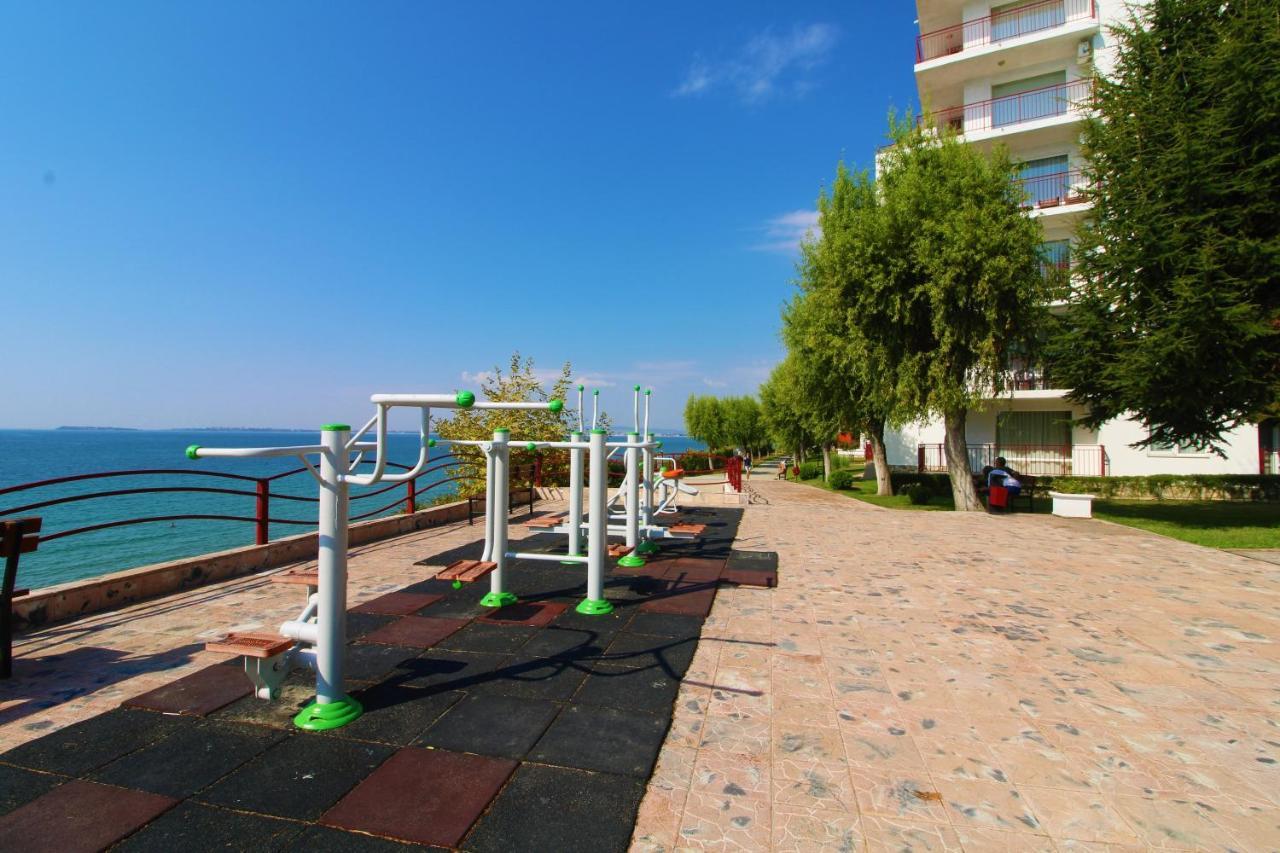 סבטי ולאס Fort Noks - Menada Apartments מראה חיצוני תמונה